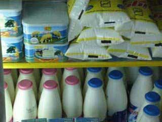 تکذیب مصرف پالم در شیر و لبنیات/ لبنیات سنتی از شیرهای برگشتی کارخانه‌ها تولید می‌شود