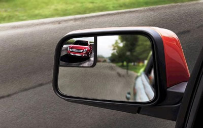 چگونه آینه خودرو را طوری تنظیم کنید که نقطه کور نداشته باشد؟