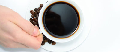 چگونه لکه های چای و قهوه روی فنجان را تمیز کنیم؟