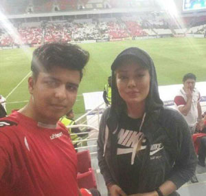 گزارشگری محسن افشانی و سحر قریشی در ورزشگاه ابوظبی!