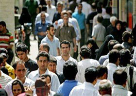 چرا نیمی از مردم ایران کار نمی‌کنند؟