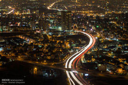 تهرانی‌ها چقدر پشت ترافیک می‌مانند؟