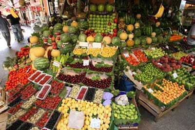 چرا قیمت میوه در بازار بالا رفت؟