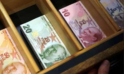 نرخ عجیب ارز برای صرافی‌ها: دلار از یورو گران‌تر شد