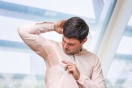 شش هشدار جدی برای کسانی که زیاد عرق می کنند شش هشدار جدی برای کسانی که زیاد عرق می کنند