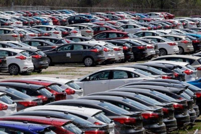 کاهش حداکثری ۵۰ میلیون تومانی قیمت خودروهای خارجی