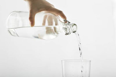 زمان نوشیدن آب برای لاغری دقیقا چه زمانی است؟