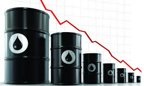 پشت پرده ریزش قیمت نفت چیست؟