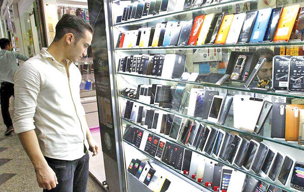 نرخ‌های ساختگی در بازار تلفن همراه