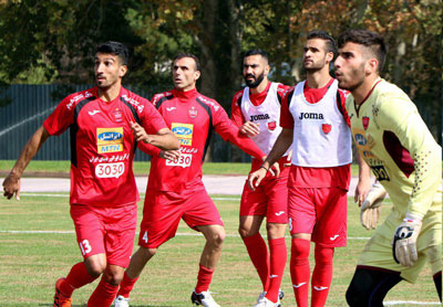 خبری تلخ برای هواداران پرسپولیس / این ستاره شاید مقابل استقلال نباشد!