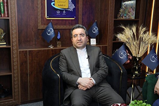 سنددار شدن ۱۰ میلیون املاک قولنامه ای با کمک دفاتر اسناد رسمی