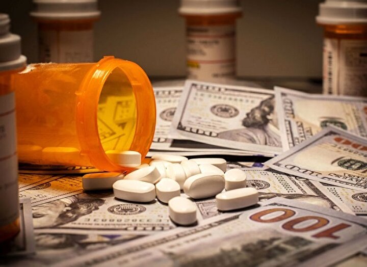 رشد 300 درصدی قیمت داروها/ ۲۰۰ قلم دارو نایاب شد