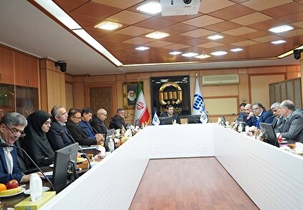 رونمایی رسمی از «بیمه مسئولیت دارندگان و سرویس‌کاران آسانسور»؛ پنجمین خدمت برخط بیمه آسیا