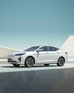 فروش نقدی و اقساطی خودروی EJ7+ فردا آغاز می‌شود