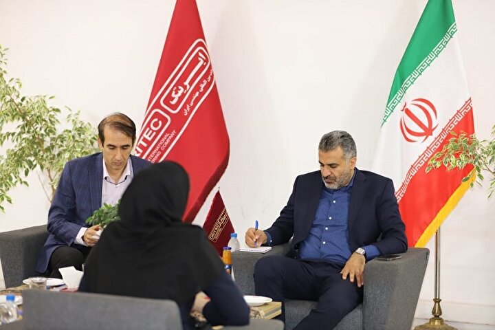 دیدار صمیمانه مدیرعامل ایریتک با کارکنان شرکت