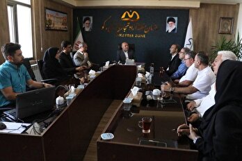 گام بلند ماکو در مسیر انرژی‌های پاک؛ سرمایه‌گذاری ۲۵۰ مگاواتی در نیروگاه خورشیدی کلید خورد