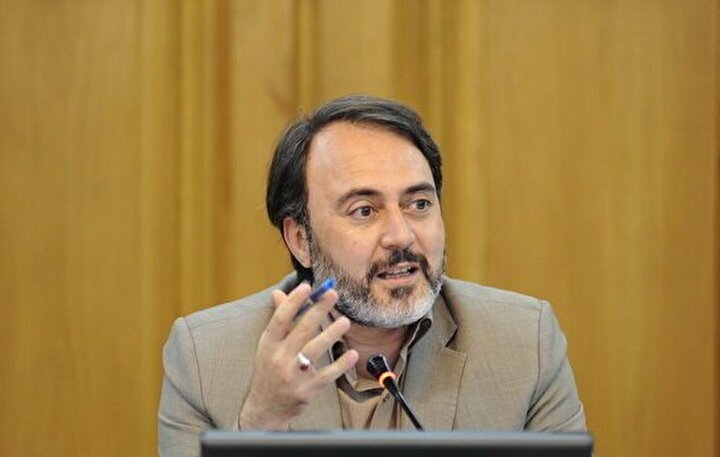 اولین تاکسی برقی تهران پلاک‌گذاری شد/ رانندگان تاکسی مشکلات تضامین بانکی دارند