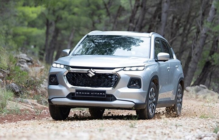 قیمت شاسی بلندهای ژاپنی ارزان / با کمتر از ۱ میلیارد تومان این خودروها را بخرید! + جدول