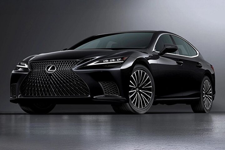 خداحافظی لکسوس با سدان لوکس LS؛ پایان یک دوران در ۲۰۲۶