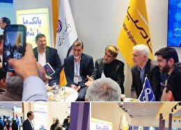 بازدید عضو مجمع تشخیص مصلحت نظام از غرفه بانک ایران زمین در یازدهمین نمایشگاه تراکنش ایران