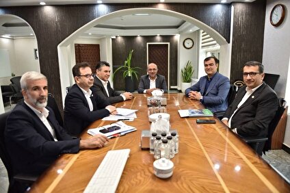 رضایتمندی کارکنان گمرک از خدمات بیمه البرز، زمینه ساز گسترش همکاری های مشترک شد